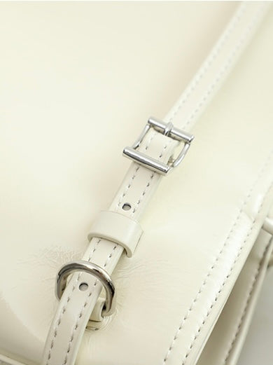 Lagom Shoulder Bag