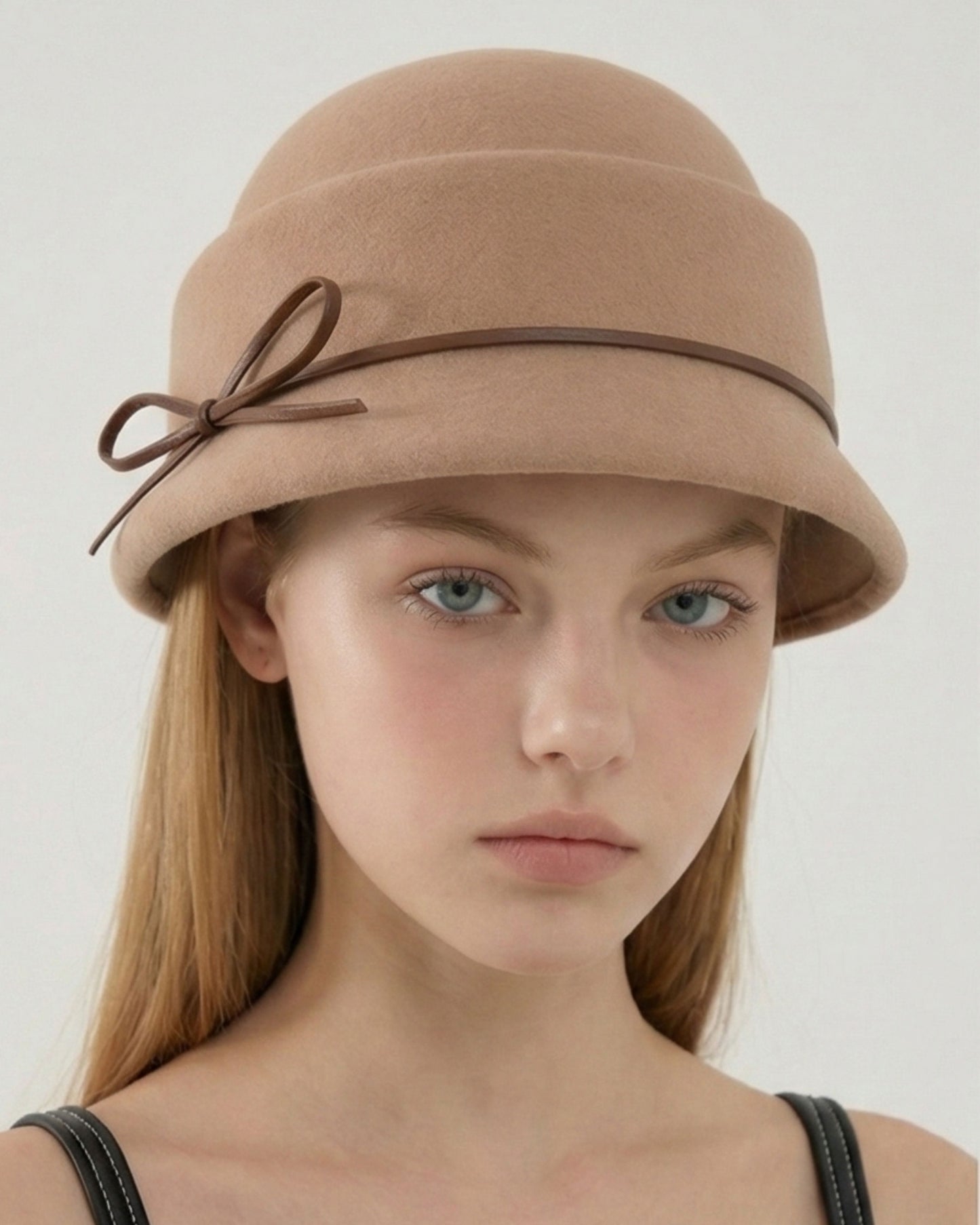 The Audrey Roll-Brim