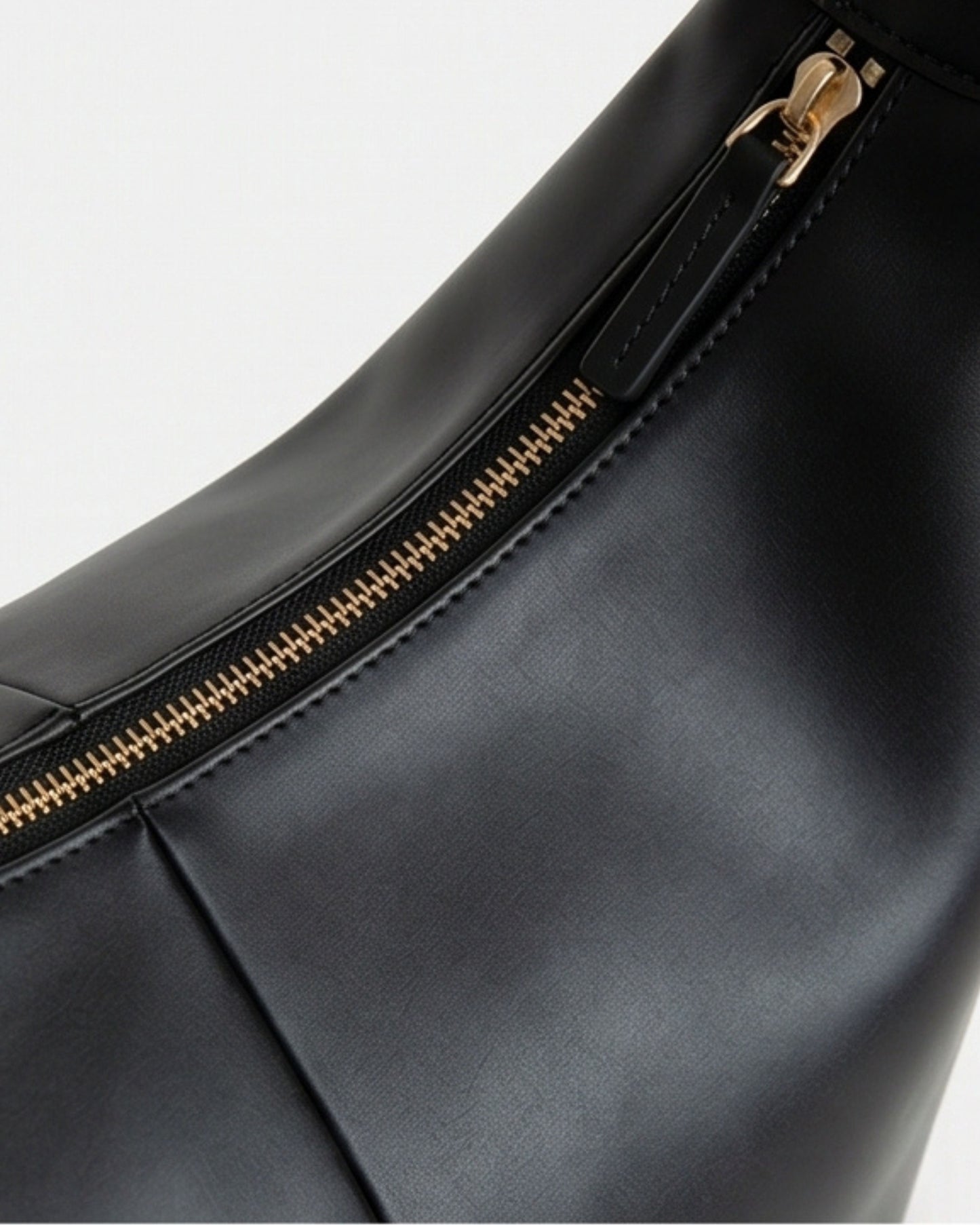 The Luna Slouchy Hobo